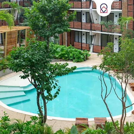Pool & Rooftop In Tulum 2 Bedrooms Apartment